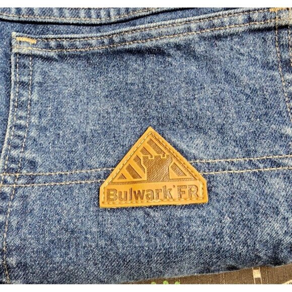 Bulwark FR Mens Jeans Size 42W Dark Wash Flame Resistant 100% Cotton Read - Picture 1 of 16